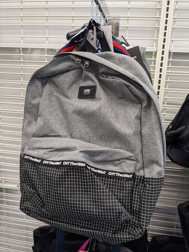 Clothing Store «Ross Dress for Less», reviews and photos, 2180 MacArthur Rd, Whitehall, PA 18052, USA