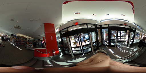 Convenience Store «Walgreens», reviews and photos, 801 7th St NW, Washington, DC 20001, USA