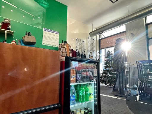 Donations Center «Goodwill Store and Donation Center», reviews and photos