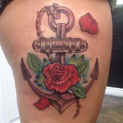 Tattoo Shop «Dark Horse Tattoo Company», reviews and photos, 1111 N Gilbert Rd #108, Gilbert, AZ 85234, USA