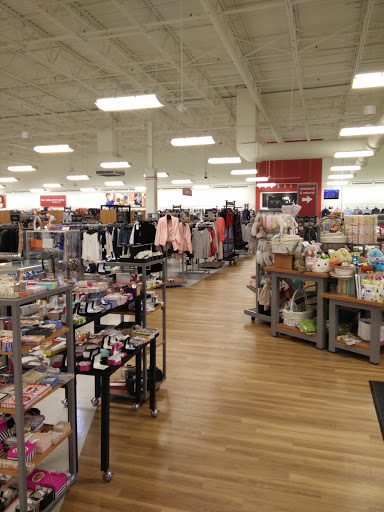 Department Store «T.J. Maxx», reviews and photos, 49 Skokie Blvd, Northbrook, IL 60062, USA