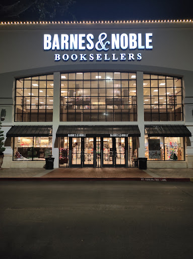 Book Store «Barnes & Noble», reviews and photos, 7881 Edinger Ave, Huntington Beach, CA 92647, USA