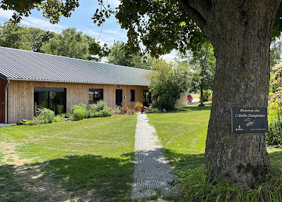 L'Abeille Champenoise / Valérie Geoffroy à Prosnes