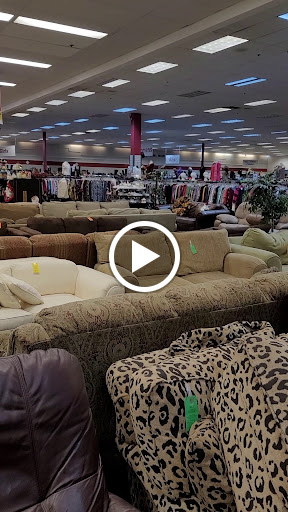 Second Hand Store «Lovelady Thrift Store», reviews and photos, 2402 Old Springville Rd, Center Point, AL 35215, USA