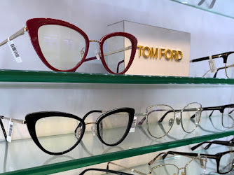 Niche Eyewear Boutique