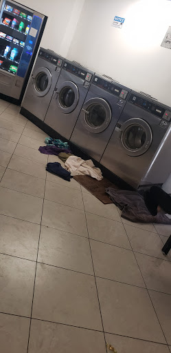 Laundromat «24/7 Laundry», reviews and photos, 11108 Whittier Blvd, Whittier, CA 90606, USA