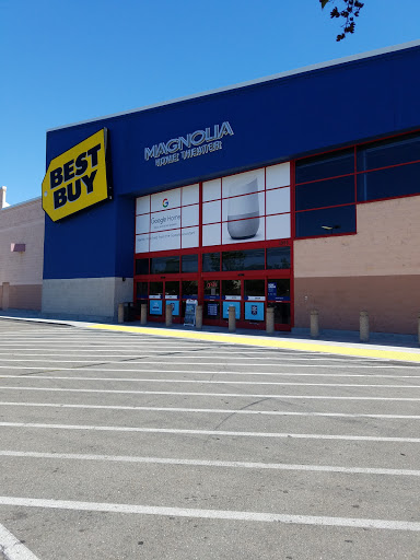 Electronics Store «Best Buy», reviews and photos, 3900 Sisk Rd B, Modesto, CA 95356, USA