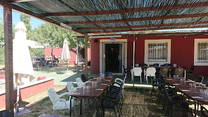 Restaurante Las Canteronas - Las Canteronas s/n, 24850 Boñar, León, Spain