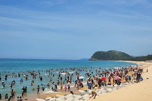 Bãi biển Sa Huỳnh image
