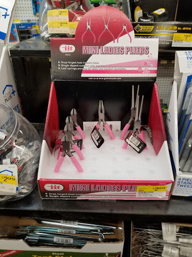 Hardware Store «West End Ace Hardware», reviews and photos, 964 Ralph David Abernathy Blvd SW, Atlanta, GA 30310, USA