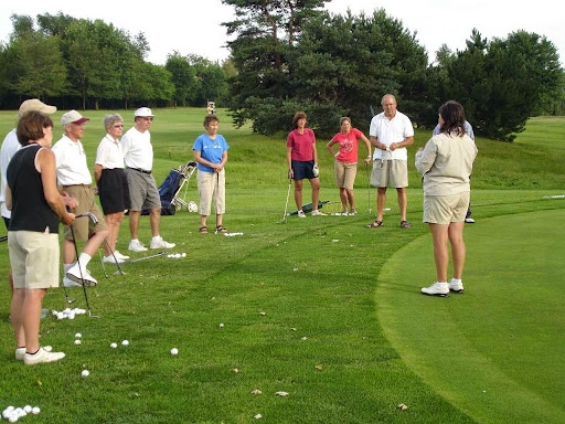 Golf Course «Green Meadows Golf Club», reviews and photos, 18W201 W 63rd St, Westmont, IL 60559, USA