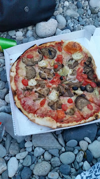 Plats et boissons du Pizzeria Del Mano - Pizzas Ardéchoise à Saint-Martin-d'Ardèche - n°16