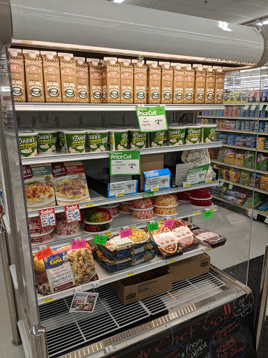 Grocery Store «Fareway Grocery», reviews and photos, 831 S Oak Ave, Owatonna, MN 55060, USA