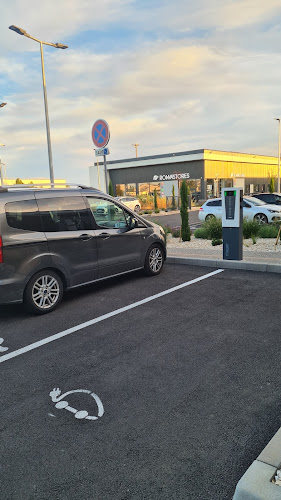 Borne de recharge de véhicules électriques Station de recharge pour véhicules électriques Obernai