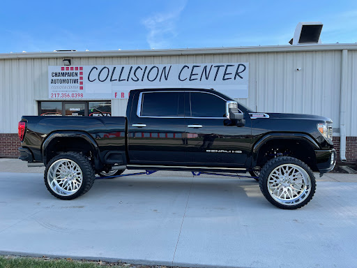 Auto Body Shop «Champaign Automotive Collision Center», reviews and photos, 103 Arbours Dr, Savoy, IL 61874, USA