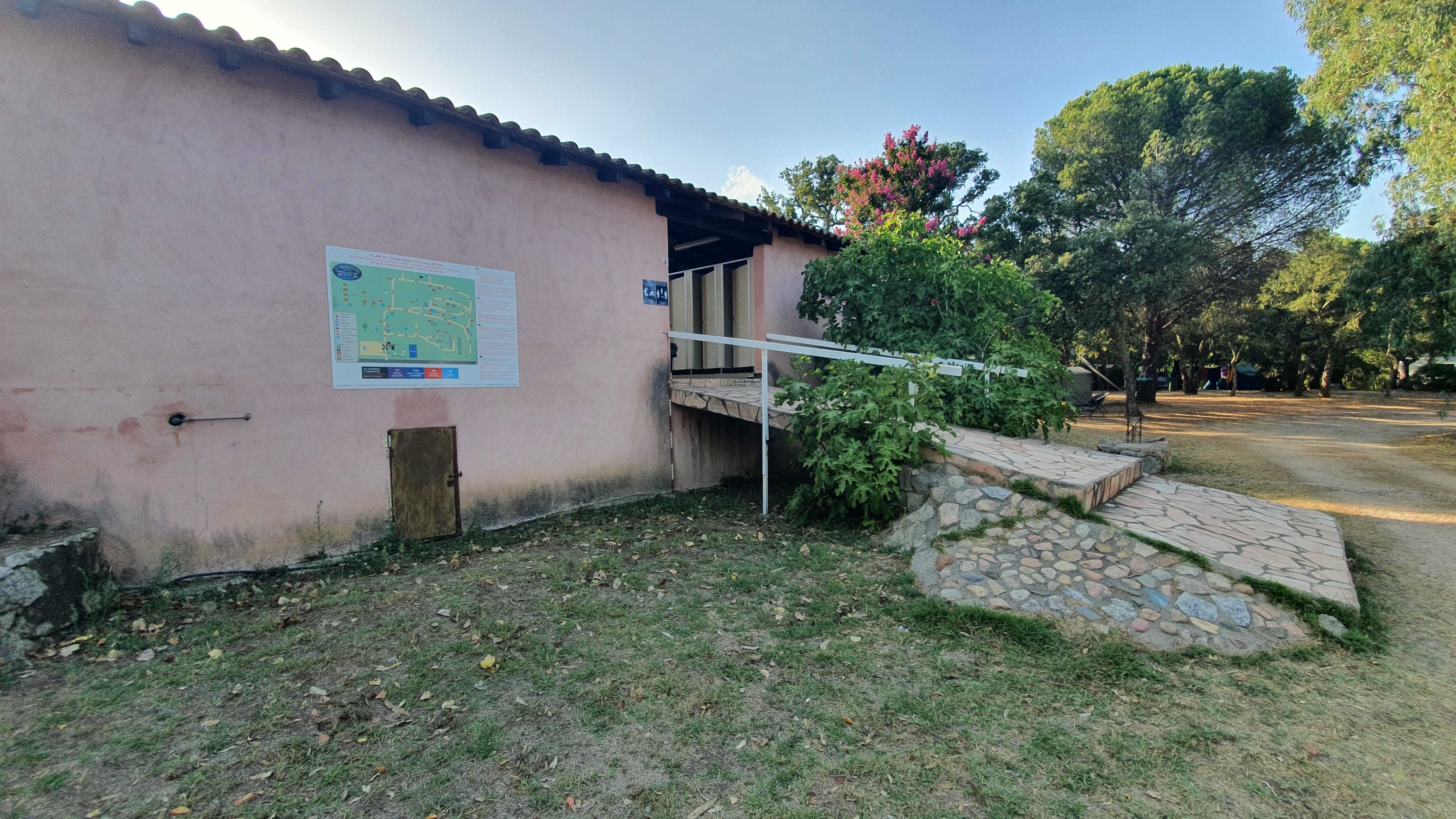 Photo n° 9 de l'avis de Illig.t fait le 16/08/2021 à 19:21