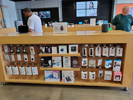 Computer Store «Simply Mac - Apple Premier Partner», reviews and photos, 4919 S Broadway Ave, Tyler, TX 75703, USA