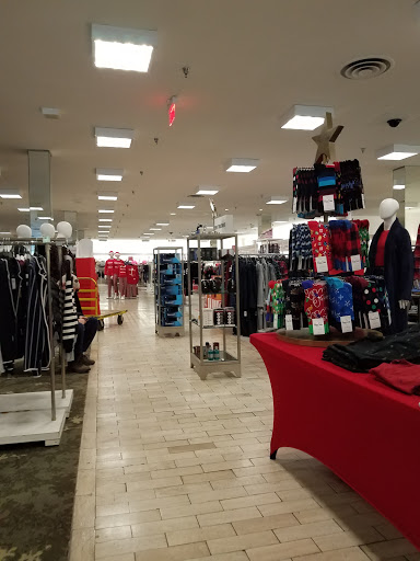 Department Store «Lord & Taylor», reviews and photos, 121 E City Ave, Bala Cynwyd, PA 19004, USA