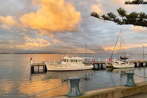 Boat Harbour Jetty B & B image