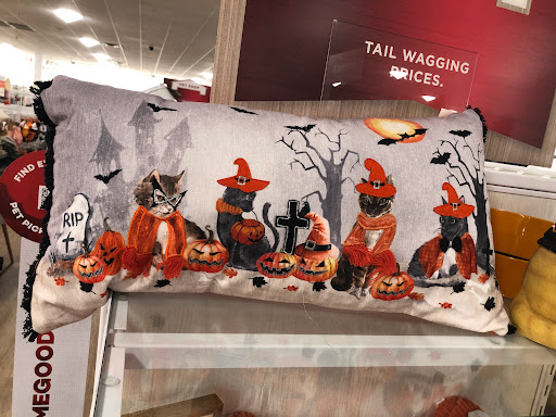 Department Store «HomeGoods», reviews and photos, 8200 Renaissance Pkwy #103, Durham, NC 27713, USA