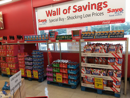 Grocery Store «Save-A-Lot», reviews and photos, 300 W 84th St, Shreveport, LA 71106, USA