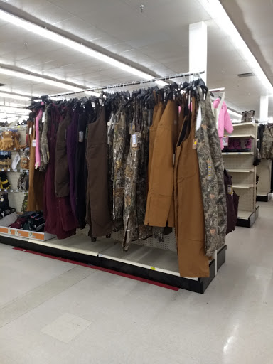 Home Improvement Store «Tractor Supply Co.», reviews and photos, 11250 Preston Hwy, Louisville, KY 40229, USA