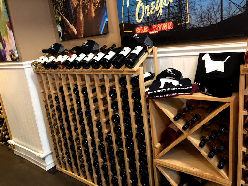 Winery «Portland Wine Bar & Winery Tasting Room», reviews and photos, 526 SW Yamhill St, Portland, OR 97204, USA