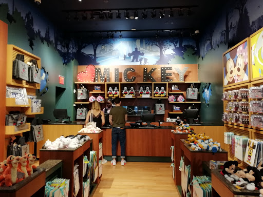 Toy Store «Disney Store», reviews and photos, 1540 Broadway, New York, NY 10036, USA