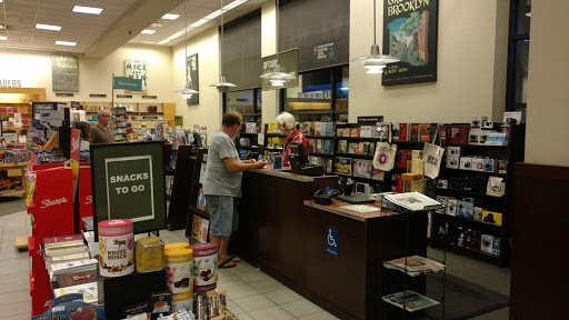 Book Store «Barnes & Noble Booksellers Palm Desert», reviews and photos, 72840 Highway 111 # 425, Palm Desert, CA 92260, USA