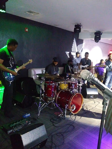 Lounge «In Love Memphis», reviews and photos, 7144 Winchester Rd, Memphis, TN 38125, USA