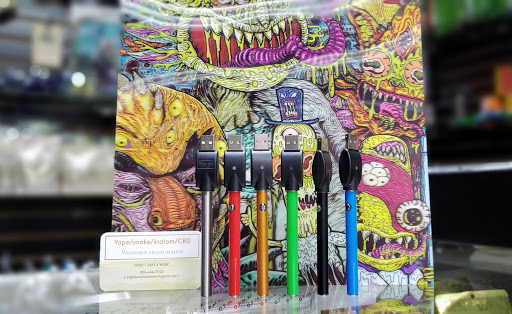 Tobacco Shop «18 Plus Vape & Shop», reviews and photos, 4037 Broadway, Kansas City, MO 64111, USA