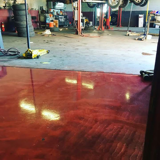 Auto Repair Shop «Llantera Munoz», reviews and photos, 95 W Main St, Avondale, AZ 85323, USA