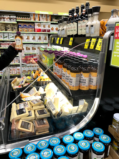 Grocery Store «Grocery Outlet Bargain Market», reviews and photos, 70 N West End Blvd, Quakertown, PA 18951, USA