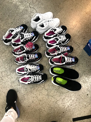 Shoe Store «SKECHERS Factory Outlet», reviews and photos, 15251 Beach Blvd, Westminster, CA 92683, USA