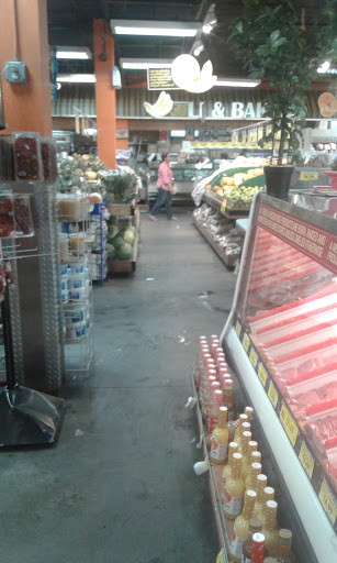 Supermarket «37th Avenue Food Bazaar Supermarket», reviews and photos, 3560 Junction Blvd, Flushing, NY 11368, USA