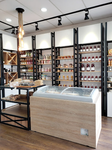 Opinii despre INMARE SHOP în Cuenca - Tienda de ultramarinos