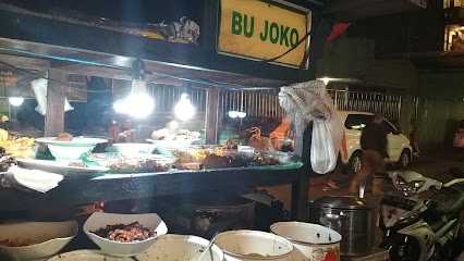 Bu Joko’s Food Cart - Jl. Dagen No.2A, Sosromenduran, Gedong Tengen, Kota Yogyakarta, Daerah Istimewa Yogyakarta 55271, Indonesia