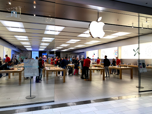 Computer Store «Apple Barton Creek», reviews and photos, 2901 S Capital of Texas Hwy, Austin, TX 78746, USA