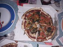 Plats et boissons du Pizzeria Artisanal Pizza à Le Cannet - n°3