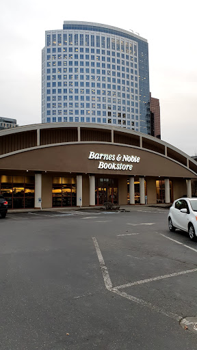 Book Store «Barnes & Noble», reviews and photos, 626 106th Ave NE, Bellevue, WA 98004, USA