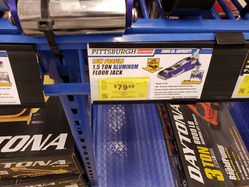 Hardware Store «Harbor Freight Tools», reviews and photos, 7520 W 159th St, Orland Park, IL 60462, USA