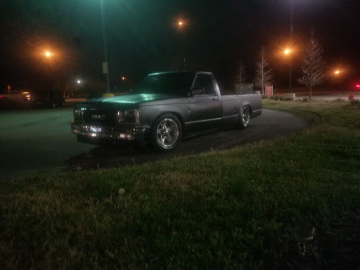 Auto Parts Store «Pep Boys Auto Parts & Service», reviews and photos, 1116 Lynnhaven Pkwy, Virginia Beach, VA 23452, USA