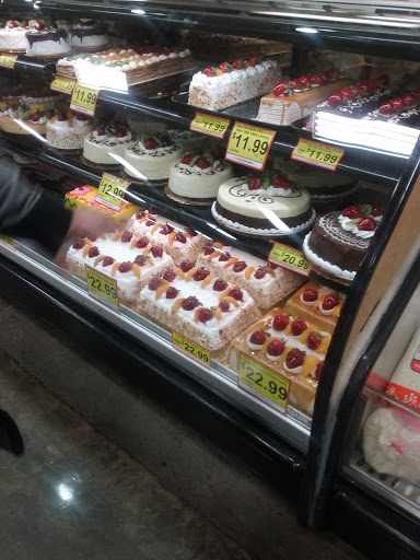 Grocery Store «El Super», reviews and photos, 3321 W Century Blvd, Inglewood, CA 90303, USA