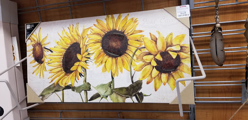 Department Store «T.J. Maxx», reviews and photos, 321 Collins Rd NE, Cedar Rapids, IA 52404, USA