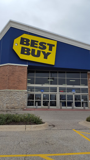 Electronics Store «Best Buy», reviews and photos, 3200 Shoppers Dr, McHenry, IL 60051, USA