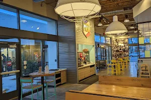 MOD Pizza image