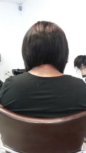 Beauty Salon «SD Luxuri Salon & Beauty Bar», reviews and photos, 602 Southside Commercial Pkwy, Jonesboro, GA 30236, USA