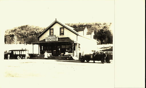 Grocery Store «Cornwall Country Market», reviews and photos, 25 Kent Rd S, Cornwall Bridge, CT 06754, USA