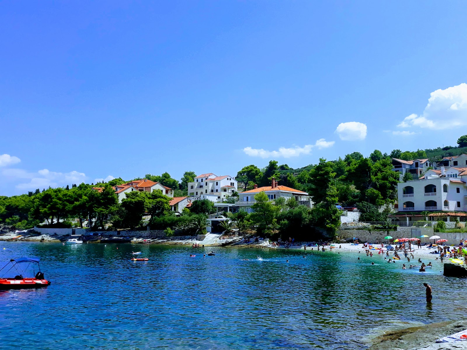 Foto di Molo Lozna beach con una superficie del acqua cristallina