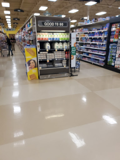 Grocery Store «Kroger», reviews and photos, 30935 Five Mile Road, Livonia, MI 48154, USA